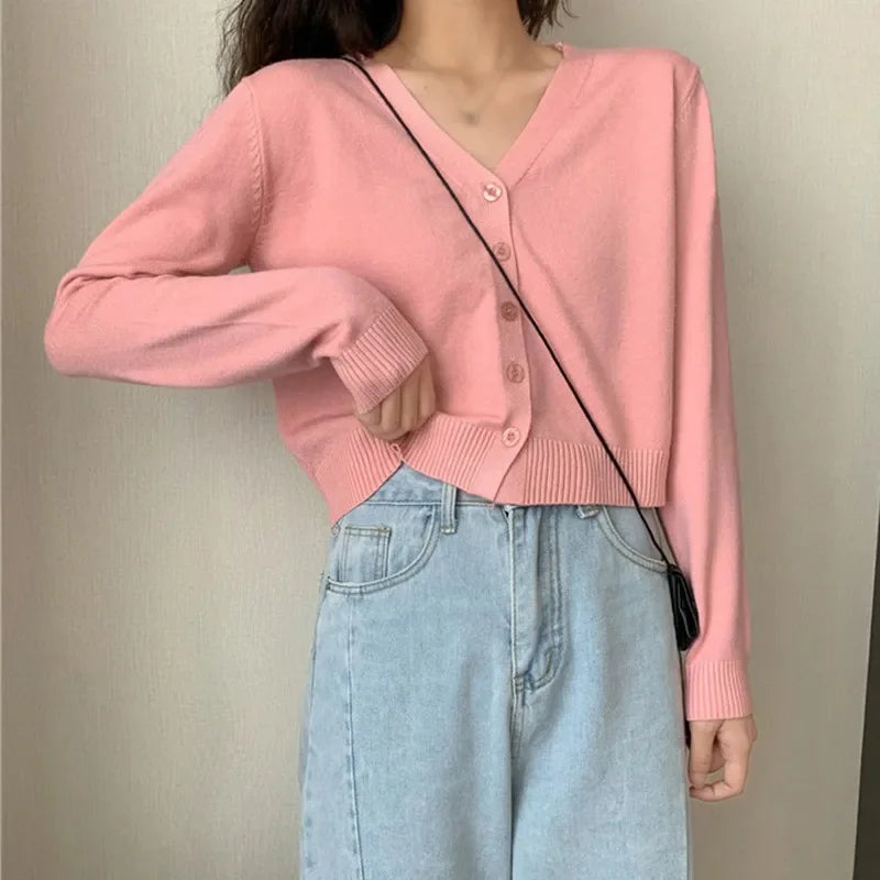 Cropped Knit Cardigan – V-Neck Button Front
